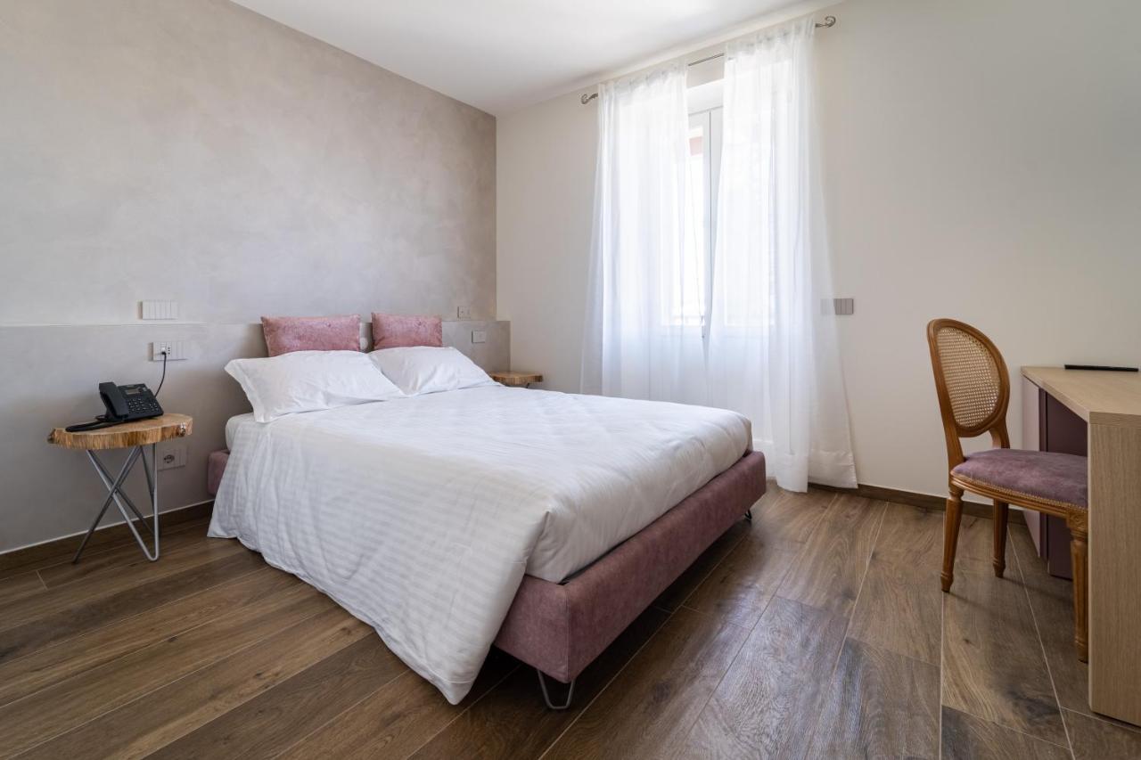 Villa Veronesi San Martino della Battaglia Bagian luar foto