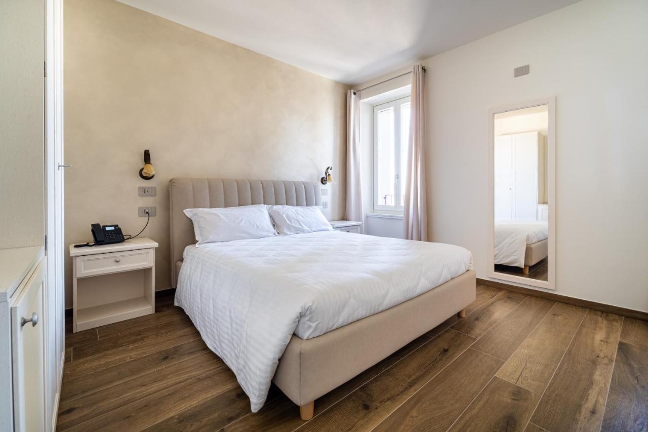 Villa Veronesi San Martino della Battaglia Bagian luar foto