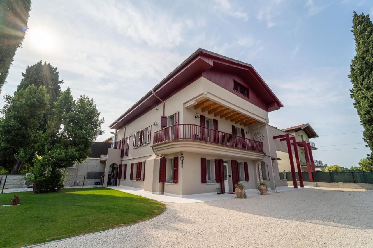 Villa Veronesi San Martino della Battaglia Bagian luar foto